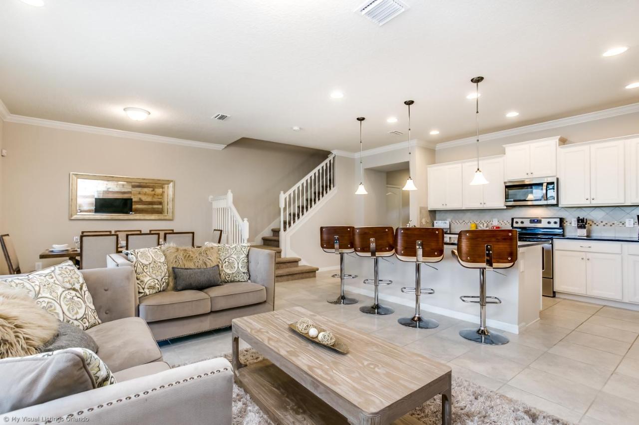 Beautiful Townhome Wprivate Pool 7 Mi To Disney キシミー エクステリア 写真