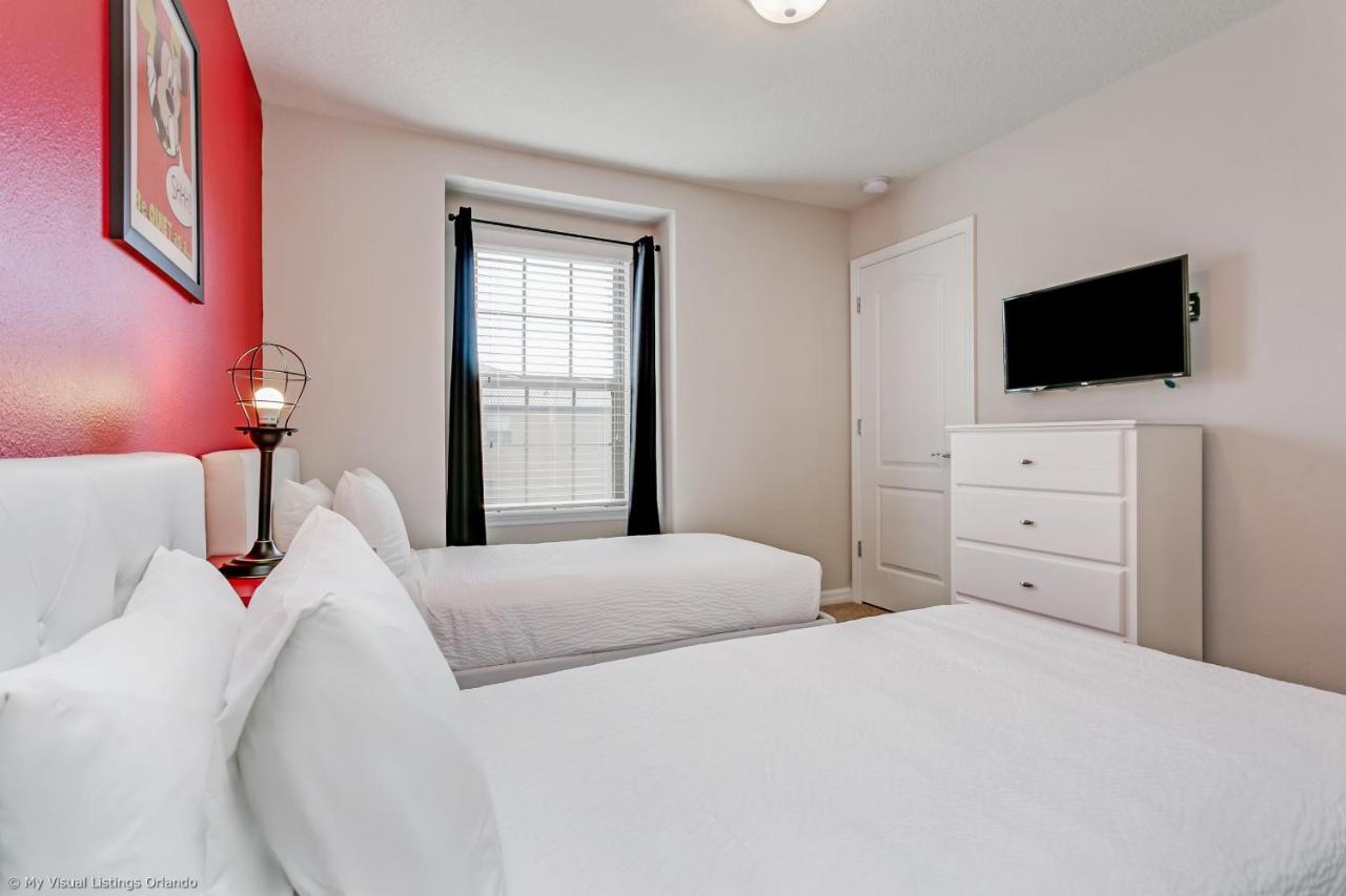 Beautiful Townhome Wprivate Pool 7 Mi To Disney キシミー エクステリア 写真