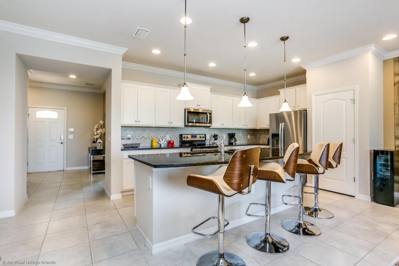 Beautiful Townhome Wprivate Pool 7 Mi To Disney キシミー エクステリア 写真