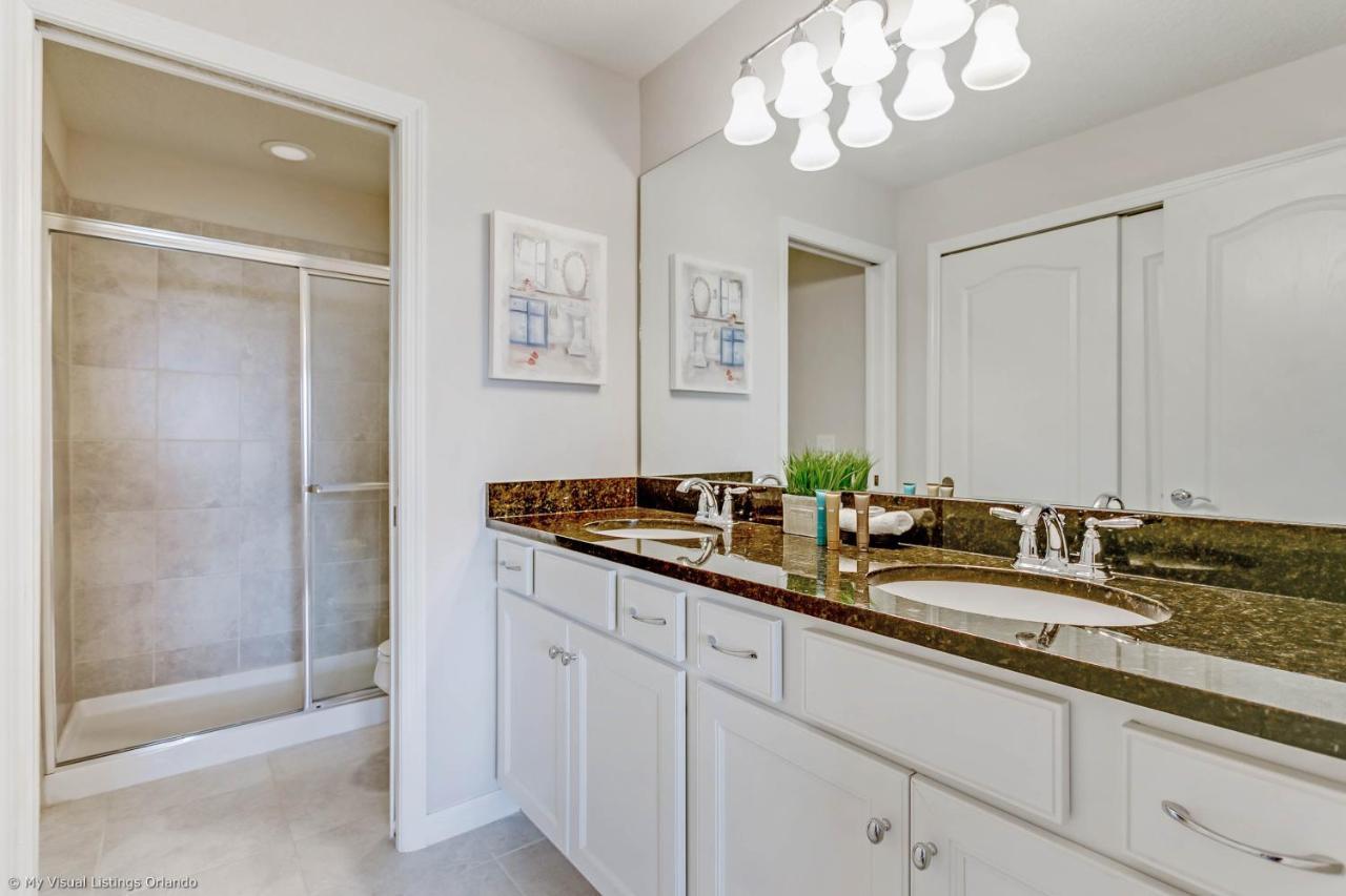 Beautiful Townhome Wprivate Pool 7 Mi To Disney キシミー エクステリア 写真