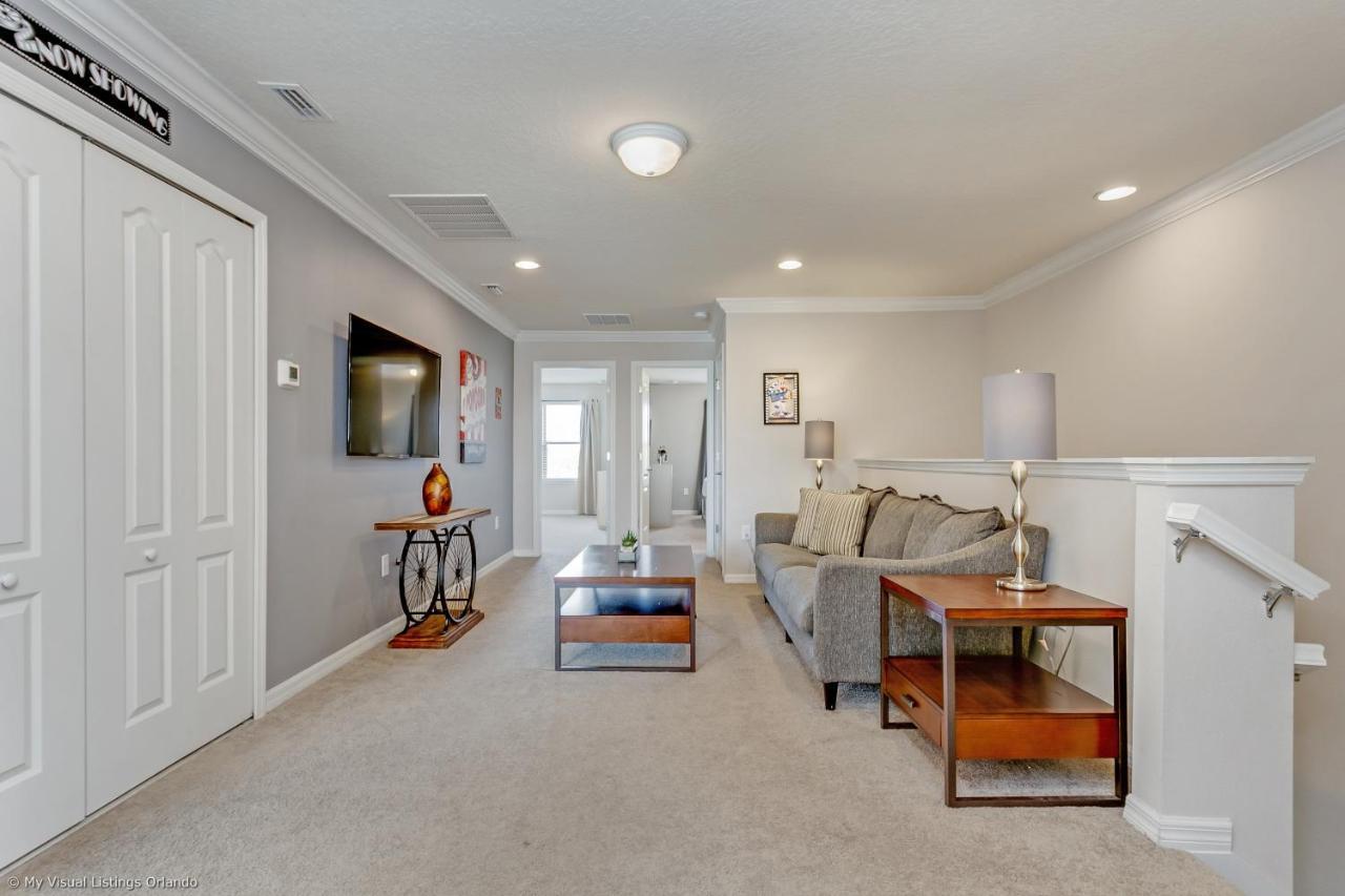 Beautiful Townhome Wprivate Pool 7 Mi To Disney キシミー エクステリア 写真